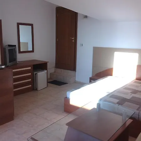 Studio In Yurta * سفيتي فلاس